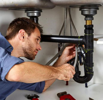 Utilitaire aménagé pour électricien