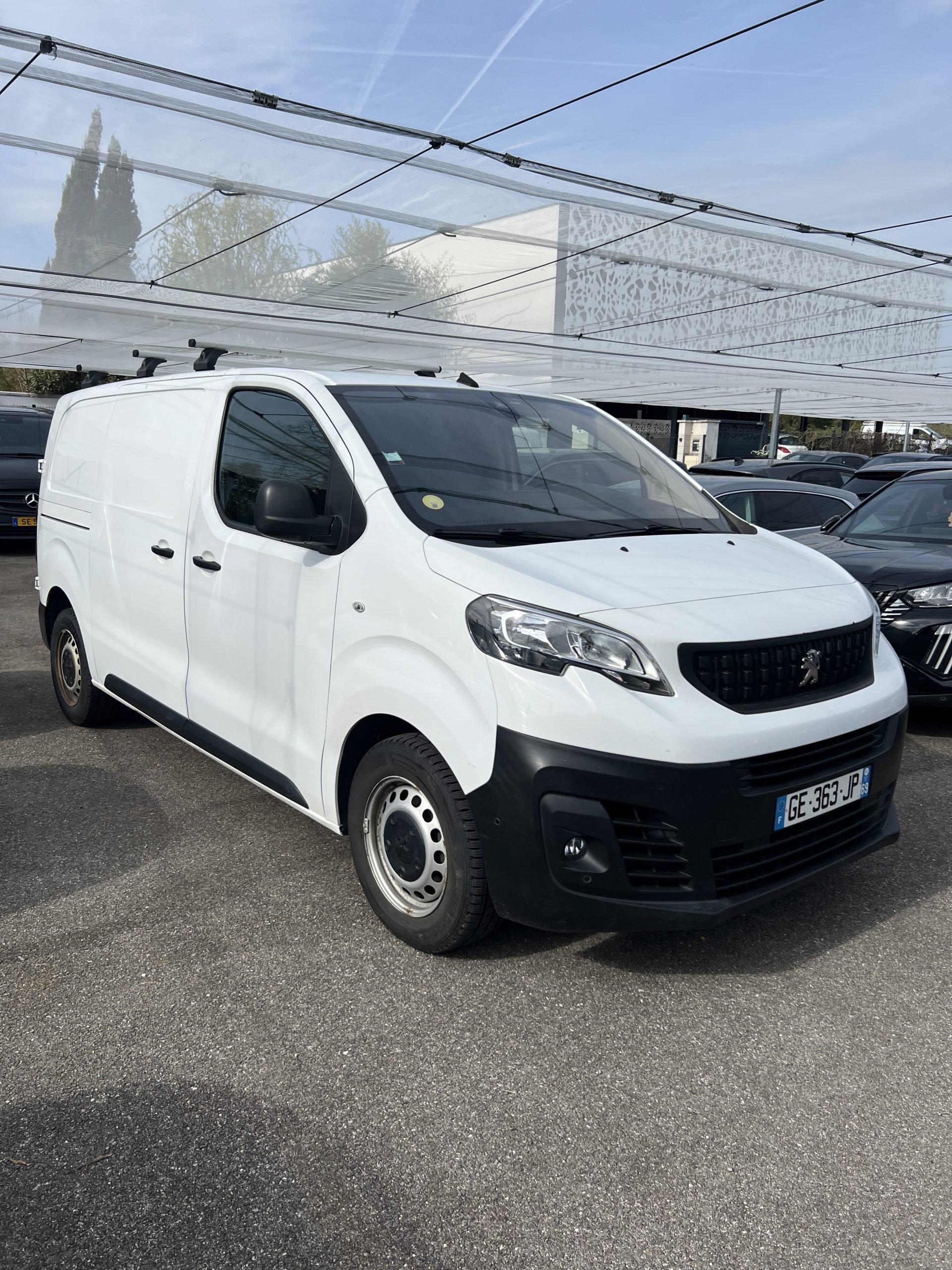 Peugeot Expert Standard Asphalt B-hdi 145 – Image 7