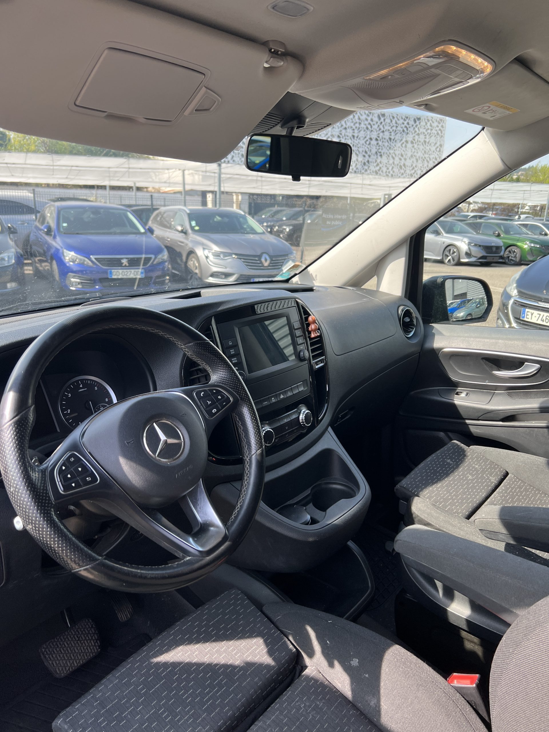 Mercedes Vito Mixto Long 116 CDI Select 163 cv boite auto – Image 4